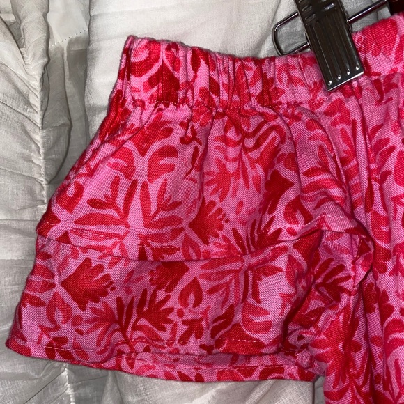 Vineyard Vines romper in pink wave - Picture 2 of 7